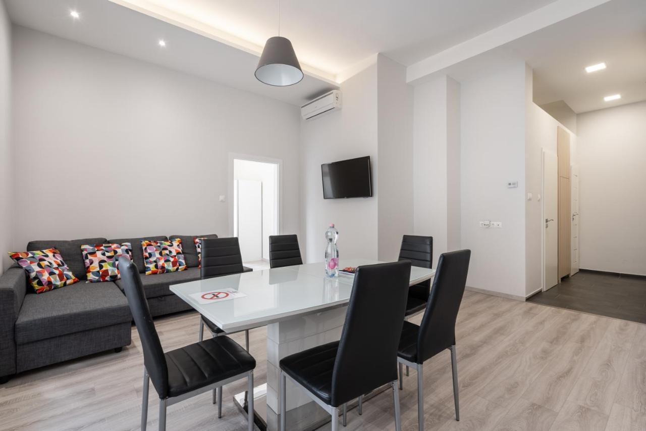 Cascade Corvin Apartment Budapest Eksteriør bilde