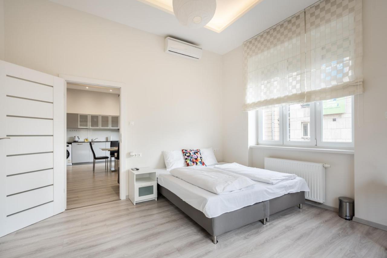 Cascade Corvin Apartment Budapest Eksteriør bilde