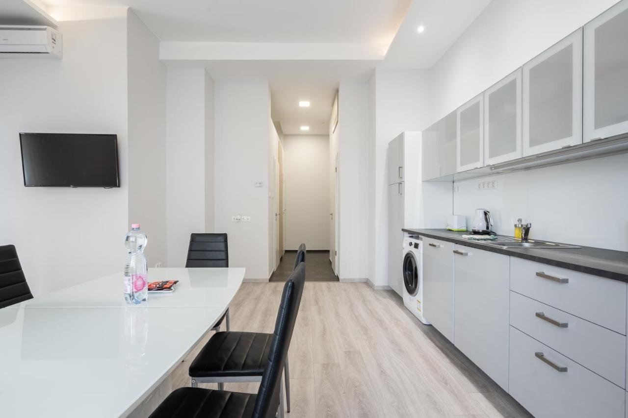 Cascade Corvin Apartment Budapest Eksteriør bilde